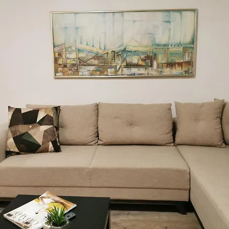 Centar 아파트 Aleksandrovac